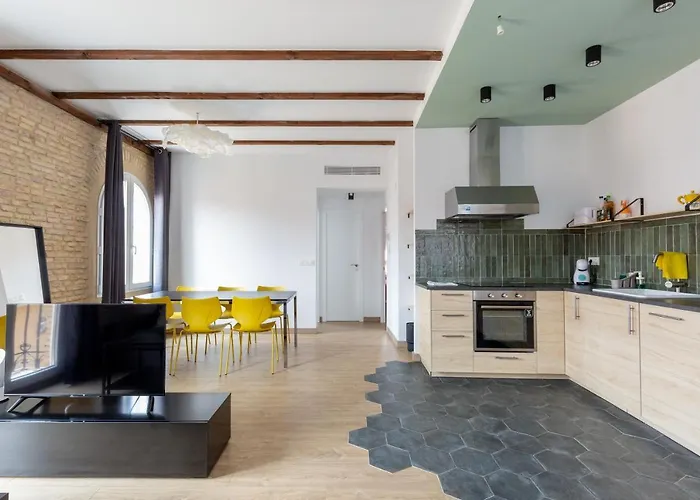 Apartment Sb2 - Moderno 2 Dormitorios, 4º Sin Ascensor, Muy Centrico